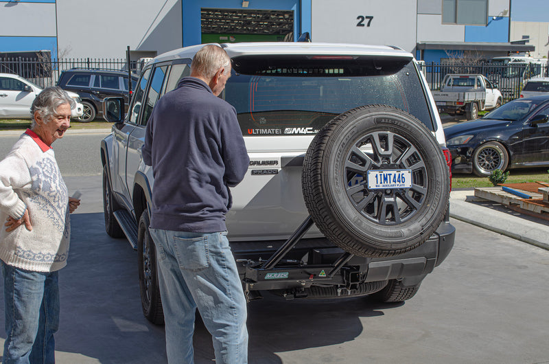 Load image into Gallery viewer, GEN4 SWINGING SPARE WHEEL CARRIER | BASICS BUNDLE
